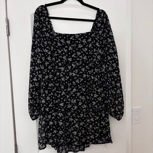 Black/white floral dress